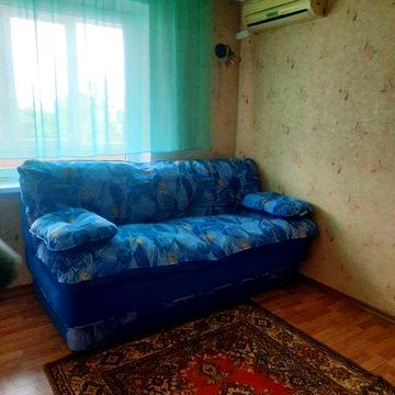 Здам 2к метро Академмістечко та Житомирська 15 хвилин пішки