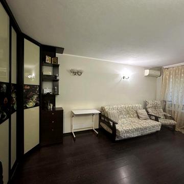 1к. Центр. С ремонтом. 1/9 этаж