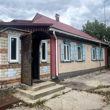 Продам ДОБРОТНИЙ будинок с.Рокитне( передмістя КРЕМЕНЧУКА,до 10 км)