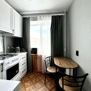 Довгострокова оренда 2к Квартира Паторжинського вулиця