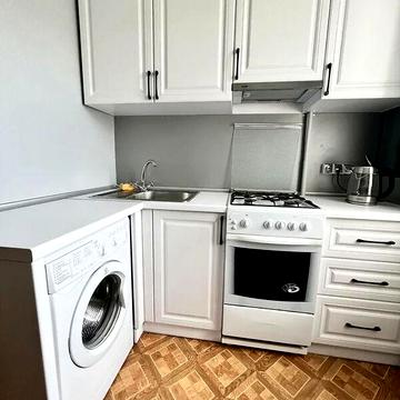 Довгострокова оренда 2к Квартира Паторжинського вулиця