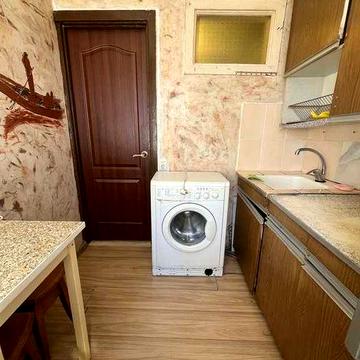 Сдам 2 кімнатну Печерськ р-н. Зверинецкая 63А. 7/9пов будинок