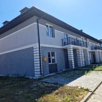 Таунхаус 125 м², закрите містечко Sun City, Горенка, поряд Пуща-Водиця