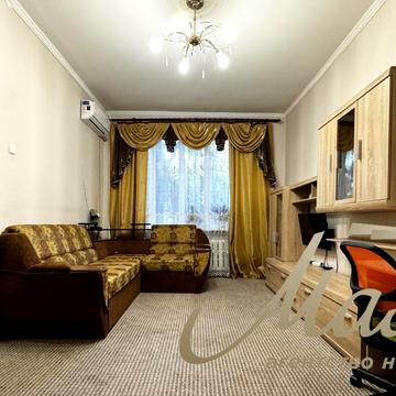 Рекордна вул., 18