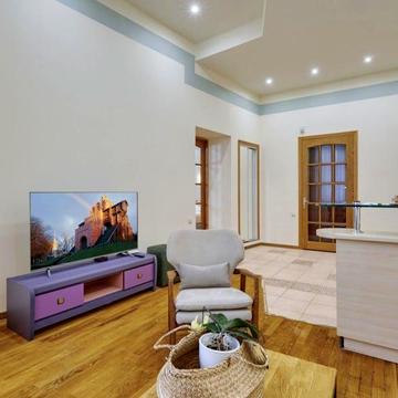 Замечательная студия с большой спальней возле Золотых ворот