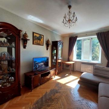 Юлії Здановської вул. (Ломоносова), 77