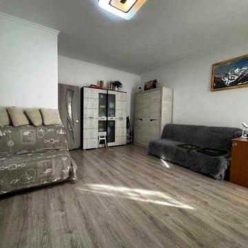 Продам велику 3-кімнатну квартиру, вул. Люстдорфська дорога/Стальканат