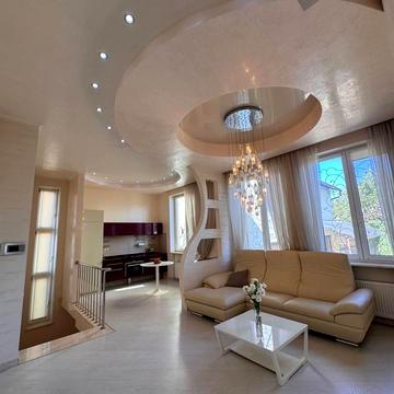 Китобійна вул., 63а