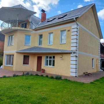 оренда  будинку   200 м/кв  оренда офісу ( 5хв до центру)