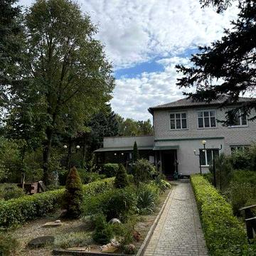 Частина будинку біля СВІТЯЗЯ