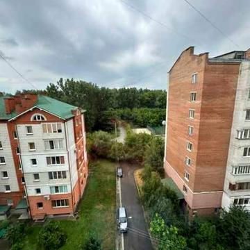 2 кімнатна квартира з виглядом на сквер та річку