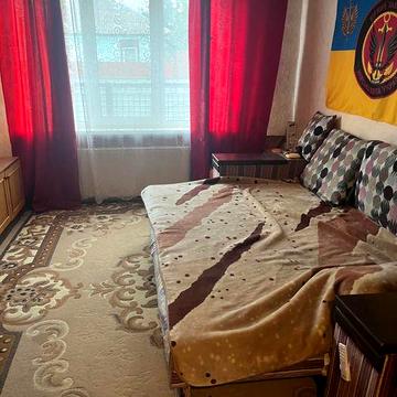 Здам частину будинку можна чоловікам
