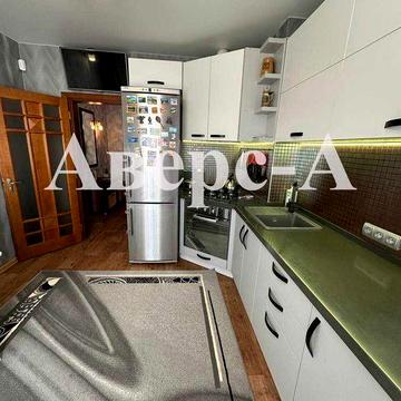 Продам 3-ком квартиру на Заболотного