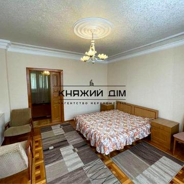 Оренда одного поверху 2 поверхового будинку . Нивки
