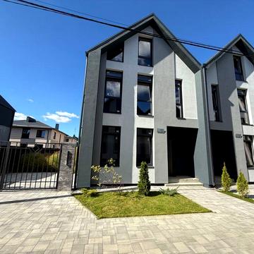 Продається дуплекс в Гатному!!!