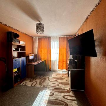 Продам 1к квартиру. Гостинка. Набережная Победы