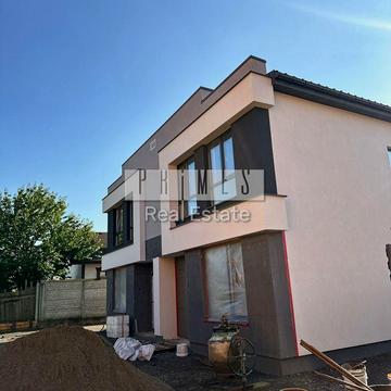 Петропавлівська вул.