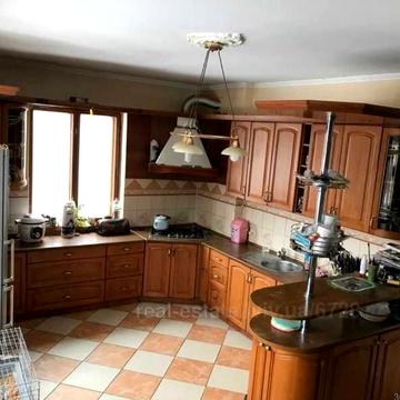 Білогорща вул.