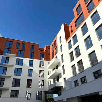 Продаж 3-кім квартири з терасою у будинку преміум-класу ЖК Зелена-111 ЖК Зелена-111