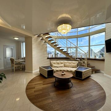 Володимира Великого вул., 18В