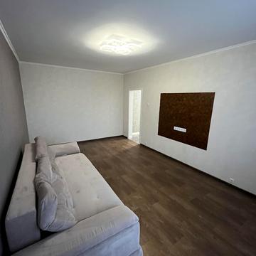 None 82000.0 USD