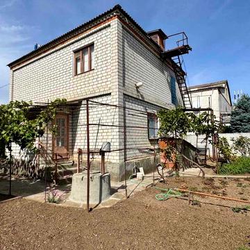 Продаю гарний будинок в Весняному, передмістя Миколаєа. ц1