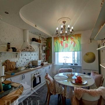 Героїв Крут вул. (Черепіна), 64