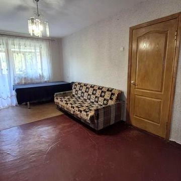 Однокімнатну квартира на Горького.  Терміново продаж!