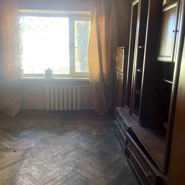 Продаж 1 кімн. кв. пл. Шевченка, вул. Навашина, 13