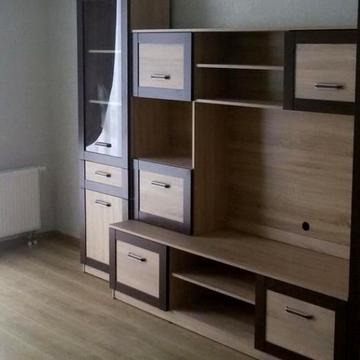 Драгоманова вул., 2