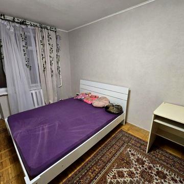 Оренда 1-к квартири. вул. Нижньоюрківська, 13. вільна