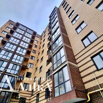 Продам велику 2-кімнатну квартиру в новобудові в центрі