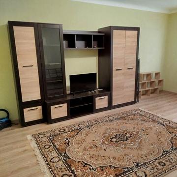 Здам без комісії 2-кімнатну квартиру неподалік метро
