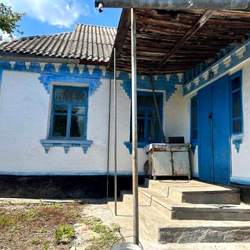 Продаж будинку с Озерне