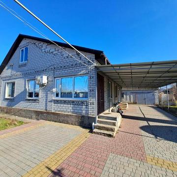 Будинок в Молодіжному