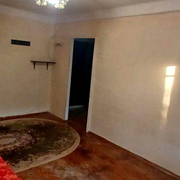 Продам 1 ком на Куреневке по ул. Кириловская