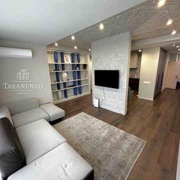 Аренда. 3к. ЖК Новодворянский. Терраса. Паркинг. Парк Шевченко. Центр