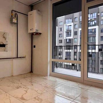 Двокімнатна з ремонтом в новому ЖК!