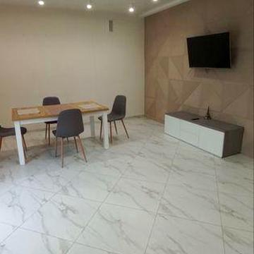 Оренда 2пов будинку вул. Мазепи