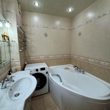 Оренда трикімнатної квартири Г. Крут (від власника)