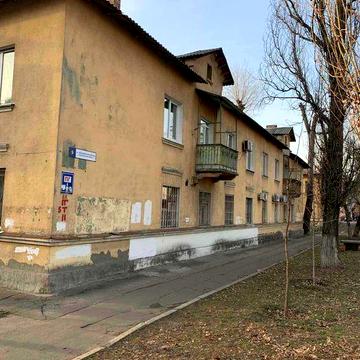 Двухкомнатная (Витрука ) срочно продам