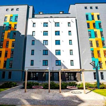 Продам 2кімнатну квартиру 65м2, готова до ремонту.ЖК Краківський