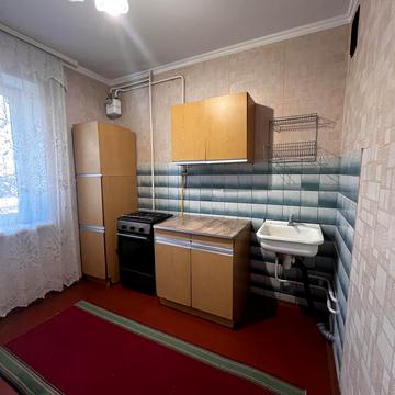 Романа Шухевича вул., 18