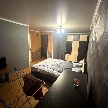 Сдам однокомнатную квартиру в районе автотехникума