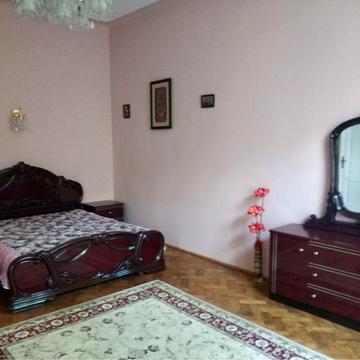 Оренда квартири 2кімнати вул Шевченка(ц Анни),центр