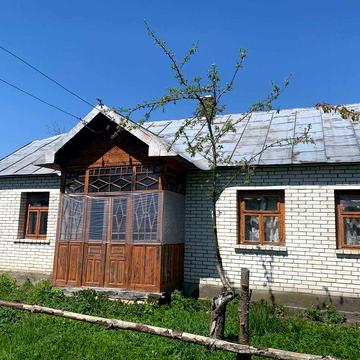 продаж будинку з 25 сот Радехів, 80 км від Львова