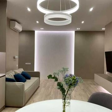 Сімферопольська вул., 2