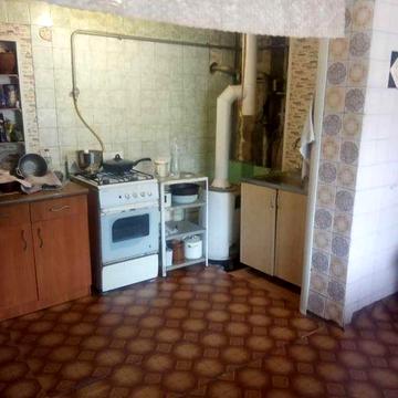 Продам дом в г.  Мерефе.