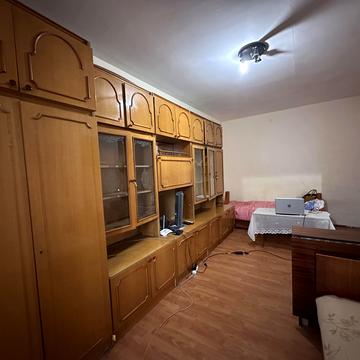 Бельведерська вул., 6