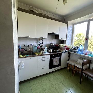 Тернопільська вул., 14